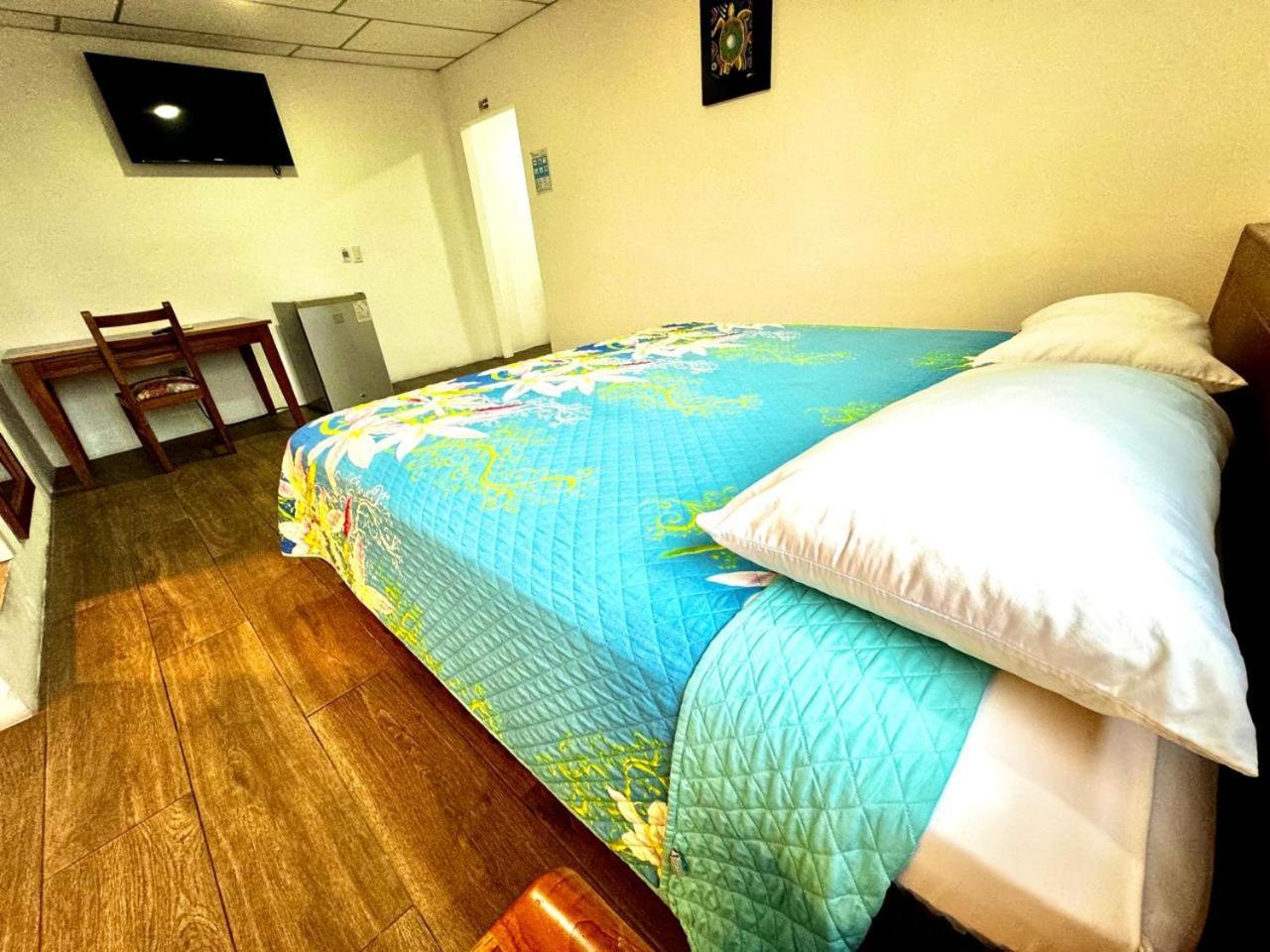 פורטו איורה Hostal Muyuyo מראה חיצוני תמונה