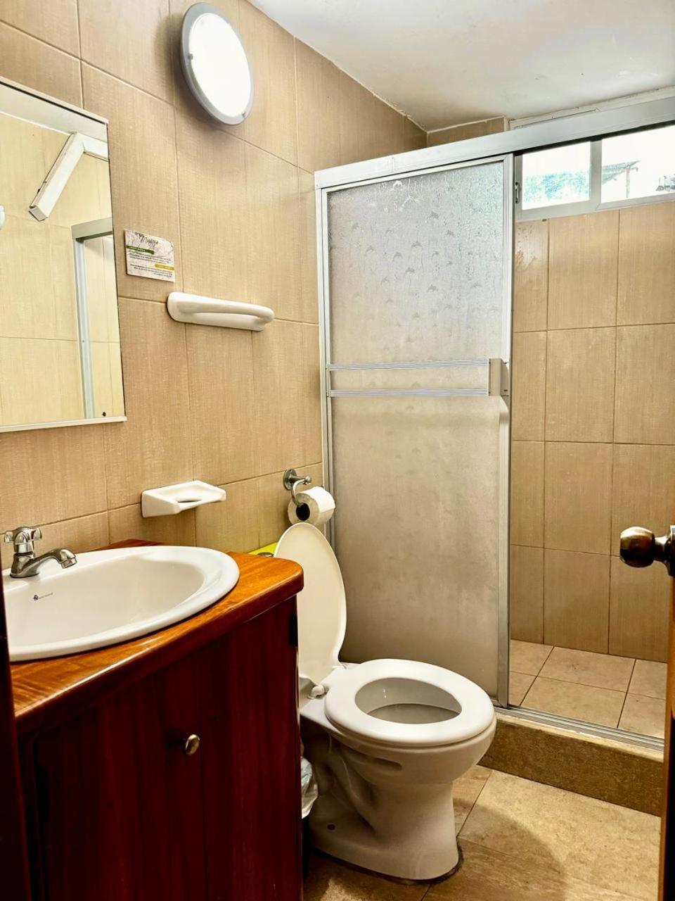 פורטו איורה Hostal Muyuyo מראה חיצוני תמונה