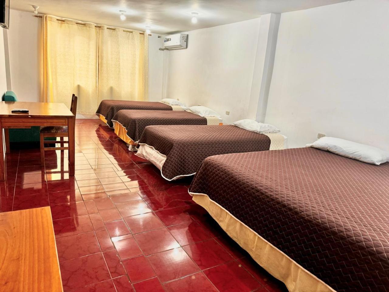 פורטו איורה Hostal Muyuyo מראה חיצוני תמונה
