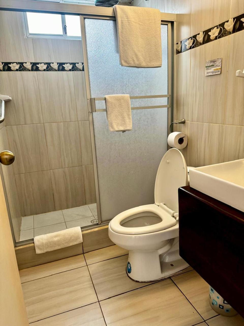 פורטו איורה Hostal Muyuyo מראה חיצוני תמונה