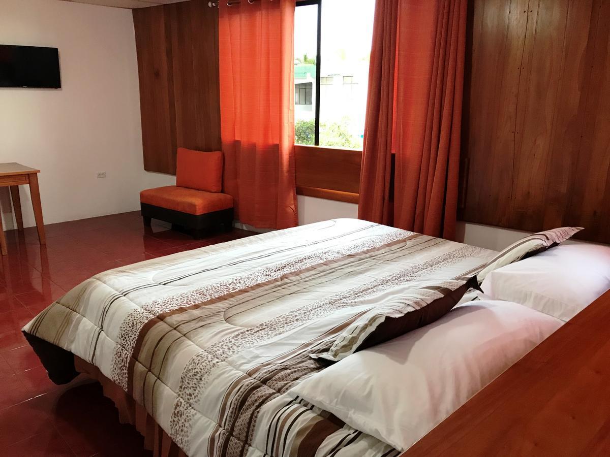 פורטו איורה Hostal Muyuyo מראה חיצוני תמונה